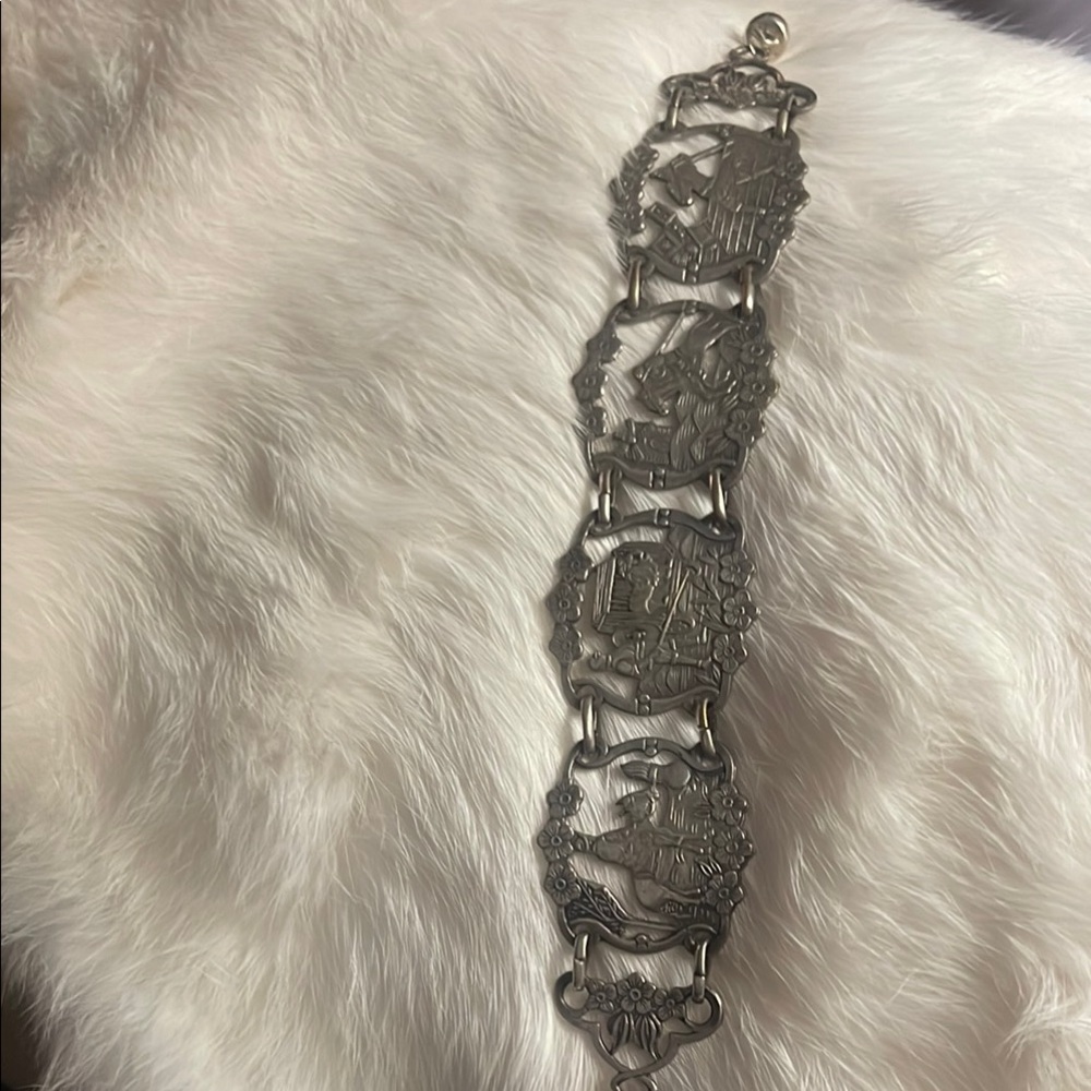 Antique Story Teller Silver Tone Vintage Bracelet